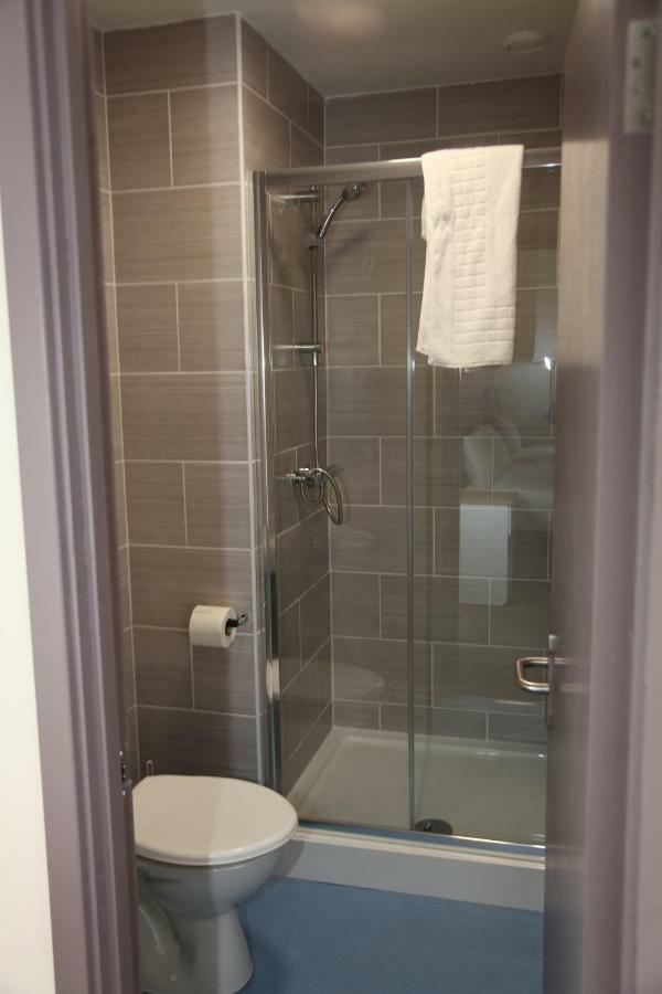 Hotel Liberal House Tamworth Zewnętrze zdjęcie