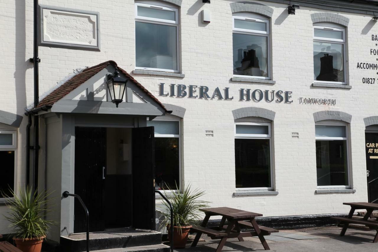Hotel Liberal House Tamworth Zewnętrze zdjęcie